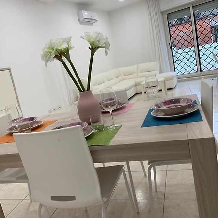 Mediterranean House Nettunoアパートメント エクステリア 写真