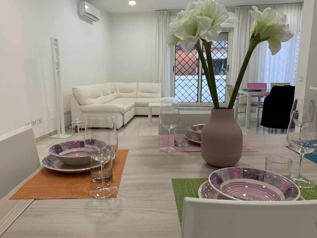 Mediterranean House Nettunoアパートメント エクステリア 写真