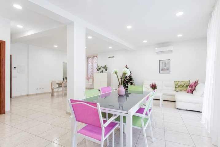 Mediterranean House Nettunoアパートメント エクステリア 写真