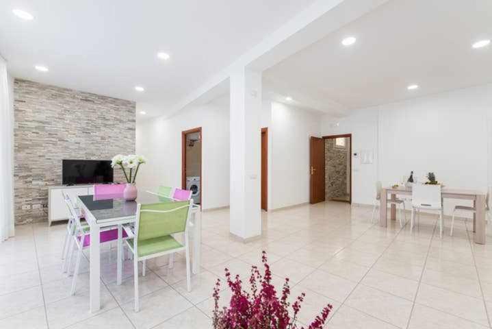 Mediterranean House Nettunoアパートメント エクステリア 写真